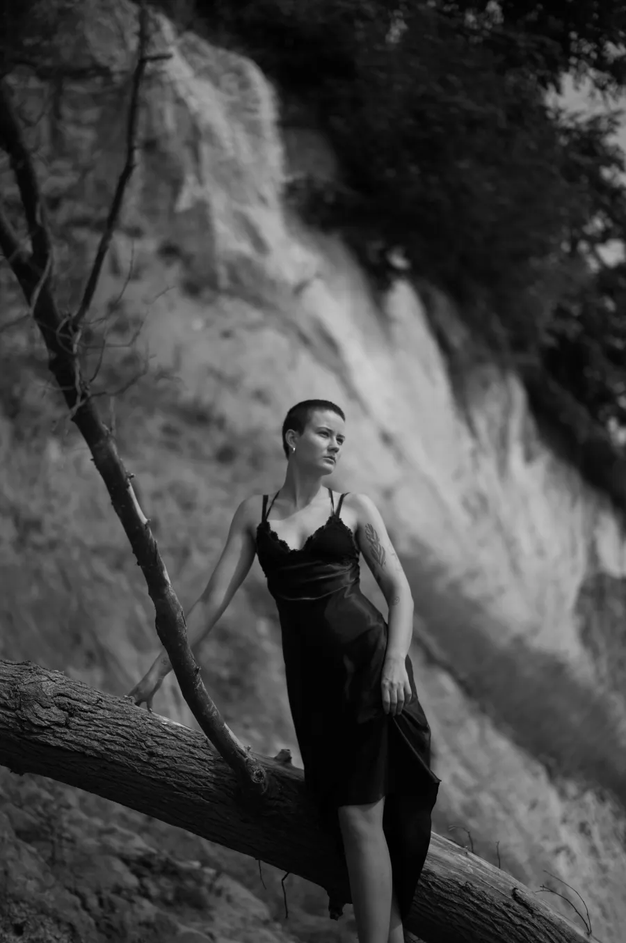 Model photograph 13