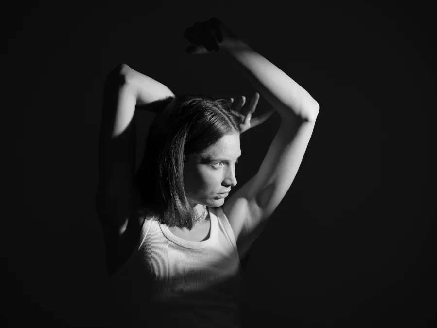 Model photograph 21